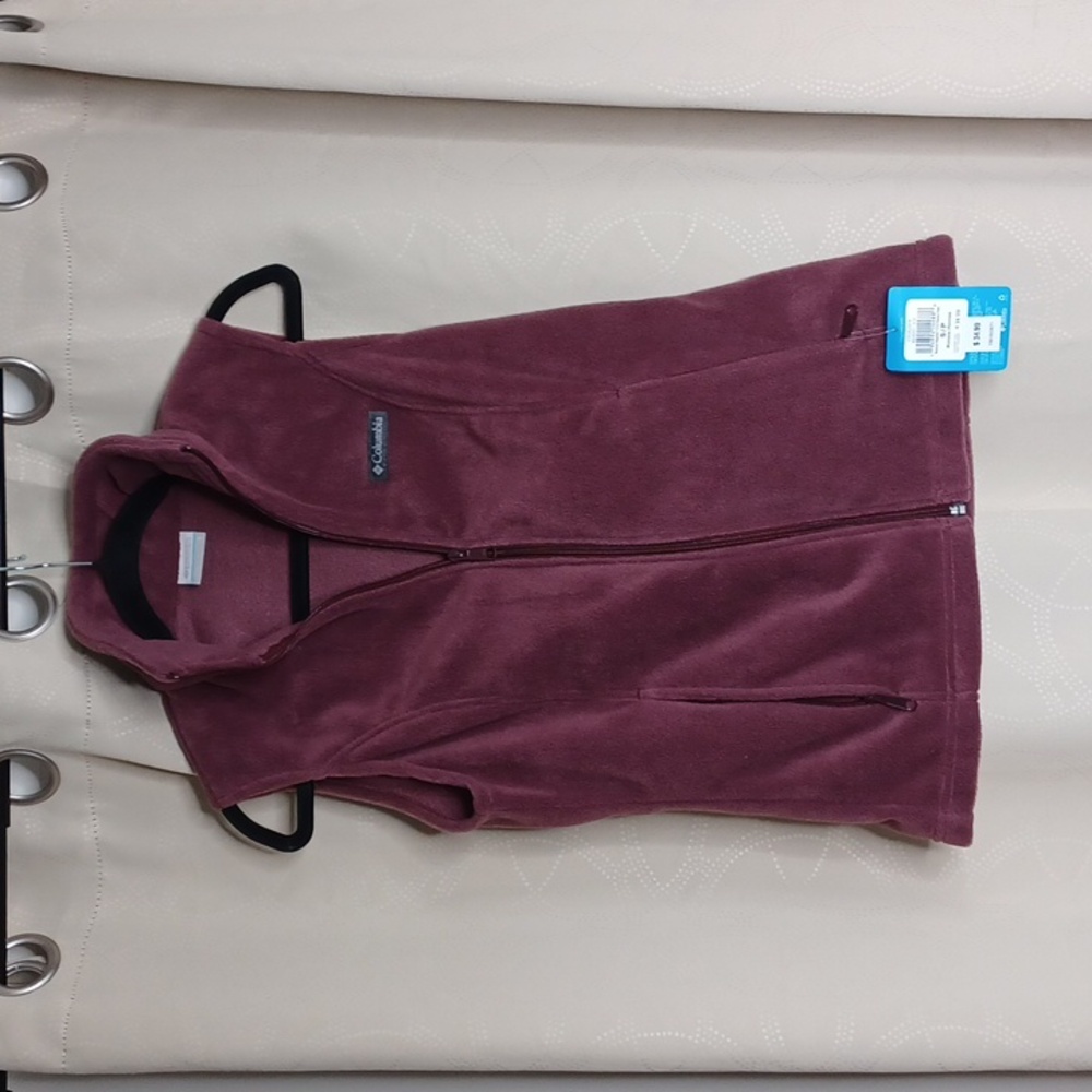 Columbia Vest